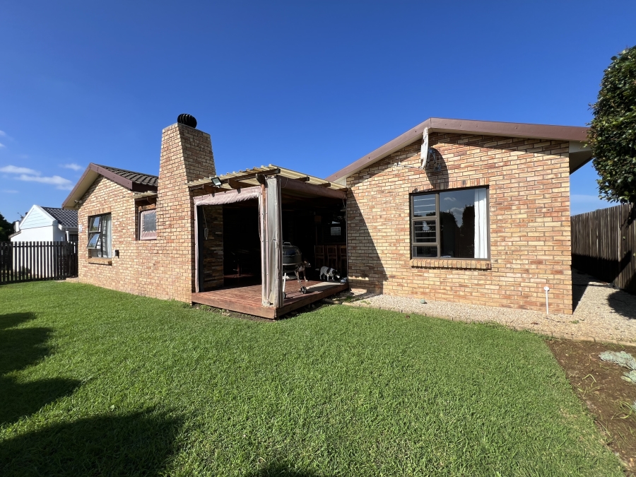 3 Bedroom Property for Sale in Noorsekloof Eastern Cape